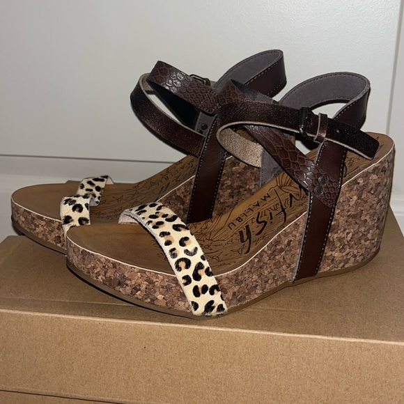 Never Worn Heels - Picture 1 of 3